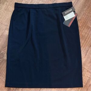 NWT- Briggs Women's Slimming Solution Navy Blue Straight Pencil Skirt Size 14